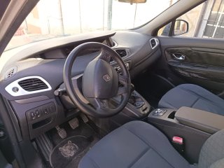 Renault Scenic 2011
