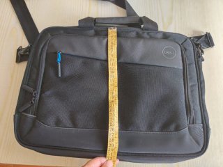 Maletín para portátil marca Dell gris y negro