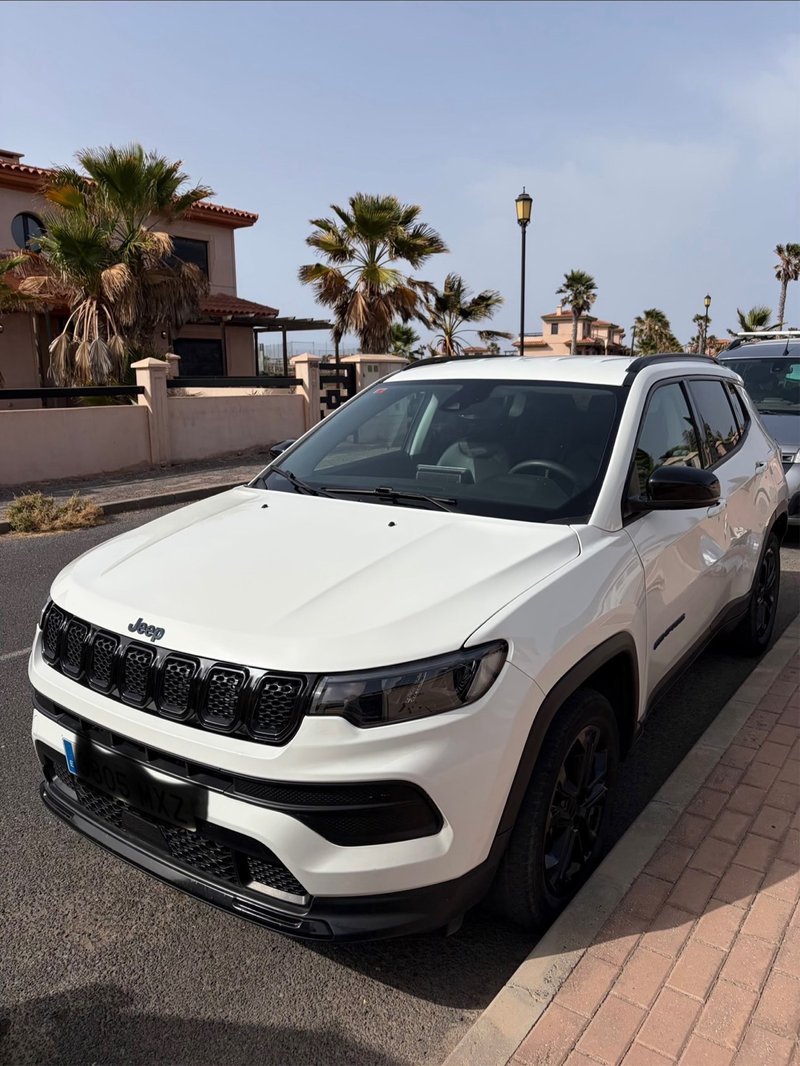 Jeep Compass 2022 - foto 1