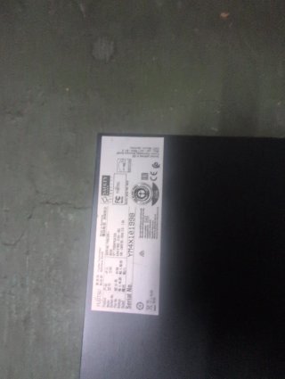 1 PC Fujitsu Core i3
