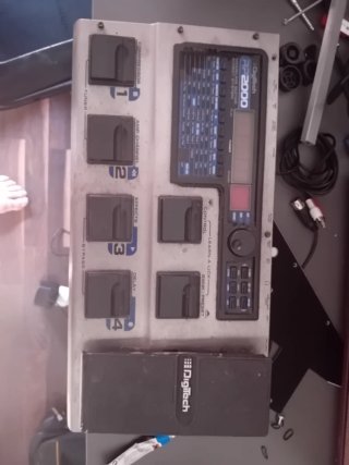 Pedalera Digitech RP2000 Guitarra
