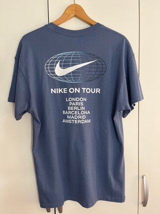 Camiseta Nike World Tour Tee Azul Talla M