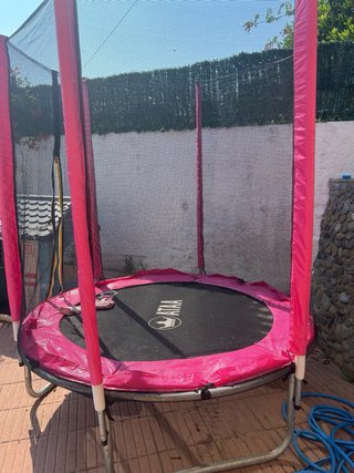 Cama elástica infantil rosa