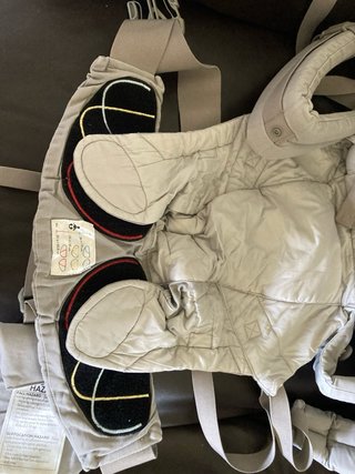 Mochila Portabebés Ergobaby Gris