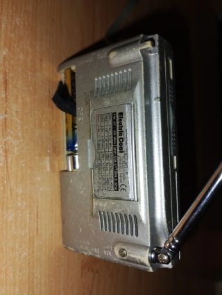 Radio Portátil Plata