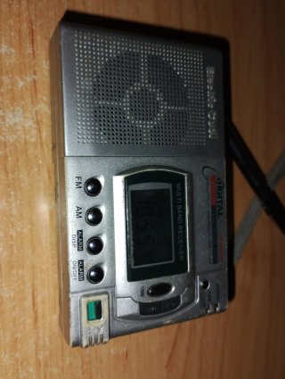 Radio Portátil Plata