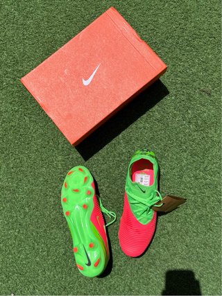 Botas Nike Phantom FG Talla 41 Erling Haaland