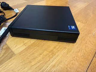 Lenovo M70q Gen 6 ThinkCentre Ultra 5 , 16gb, 512g
