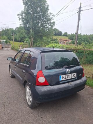 Renault Clio 2004