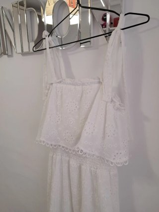 Vestido blanco bordado tirantes