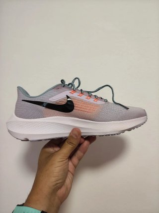 T37,5 Nike Air Zoom Pegasus 39