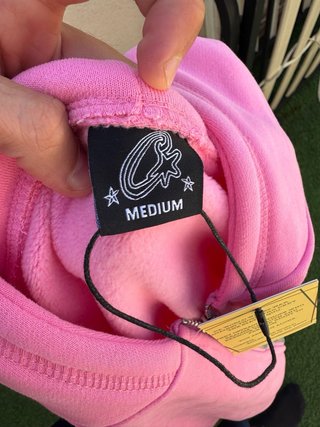 Chaqueta con capucha Corteiz rosa Talla M