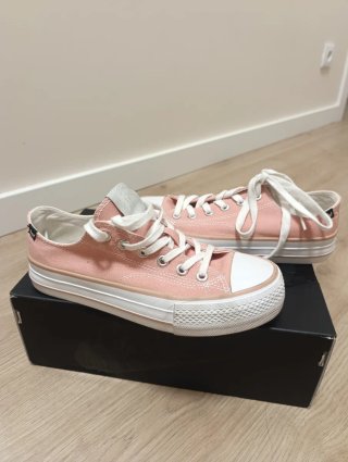 Zapatillas Refresh rosas y blancas