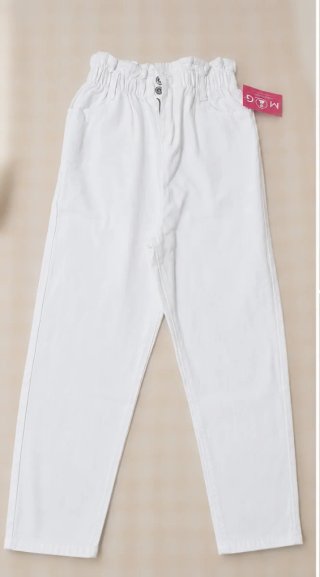 Pantalón vaquero blanco M.G.