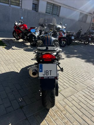 BMW F800GT Negra