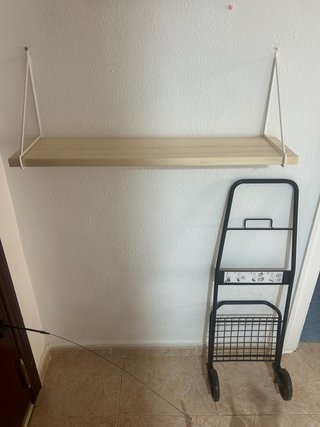 Estantería de madera y metal Ikea