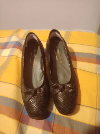 Zapatos Doctor Cutillas Negros Tacón piel muy poco