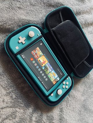 Nintendo Switch Lite Turquesa con juegos incluidos