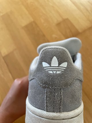 Zapatillas Adidas niño talla 37 grises