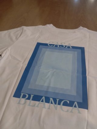 Camiseta Casa Blanca Estampado Frontal