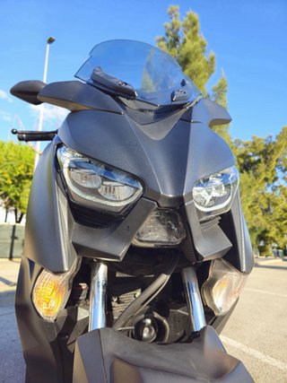 Yamaha XMAX 300 Negra/Gris