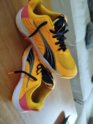 Zapatillas PUMA ACCELERATE. Talla 36
