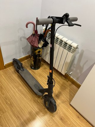 Xiaomi Mi Scooter 1S + Cargador
