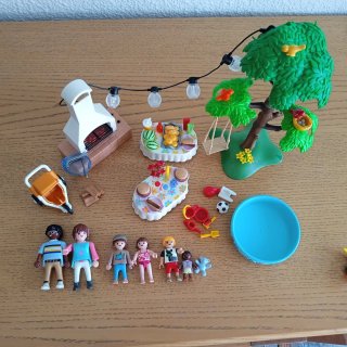 Playmobil 9272 City Life Festa in Giardino con Barbecue