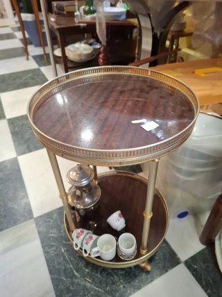 Mesa camarera vintage dorada y madera