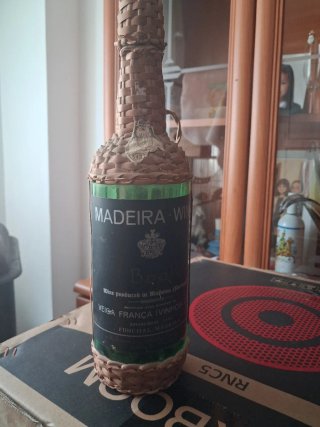 Botella Madeira Wine Veiga Franca Vacía De 1860
