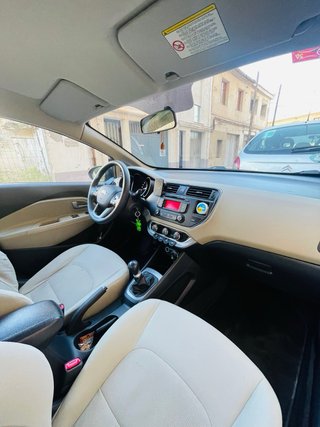 KIA Rio 2012