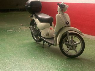Aprilia Scarabeo 49cc Scooter 2007 Beige
