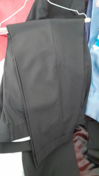 Traje de boda con levita, negro. T 56. Pantalón 54