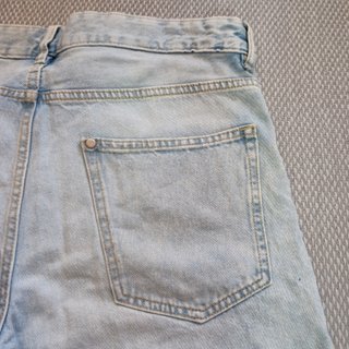 Bermuda Vaquera H&M Talla 32 Slim Fit Azul Claro