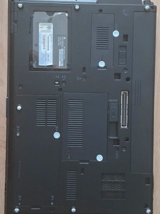 HP EliteBook 8540W i7 4 Núcleos 15.6 750G