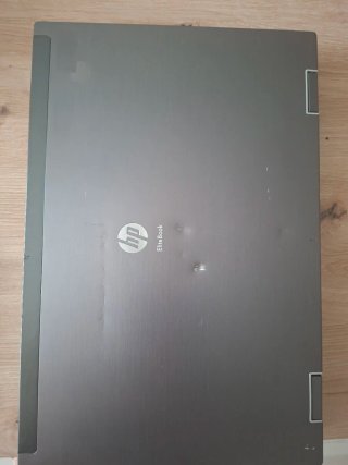 HP EliteBook 8540W i7 4 Núcleos 15.6 750G