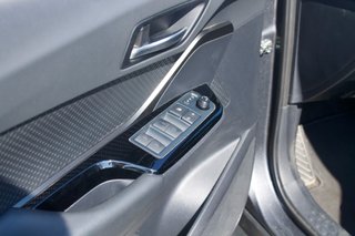 Toyota C-HR 180H 184cv 2022 Etiqueta ECO