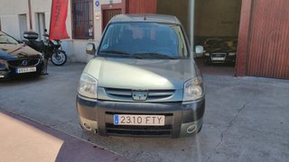 Peugeot Partner HDI 90CV-DOBLE PUERTA LATERAL