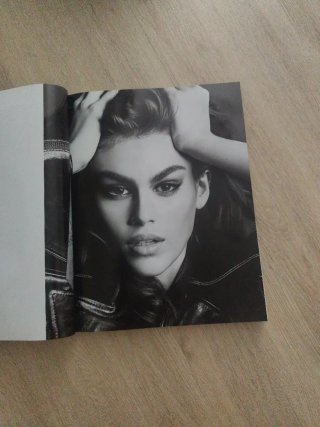 Vogue Japón - Diciembre 2018