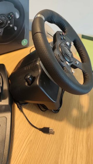 Volante y Pedales Logitech G920
