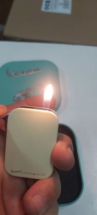 Encendedor Vespa frontal