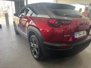 SIN ENTRADA! Mazda MX-30 12200KM!