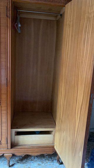 Armario de madera 4 puertas