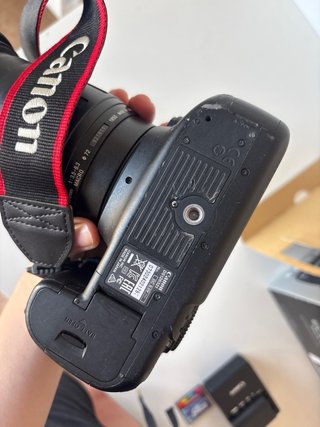 Canon EOS 5D Mark III + Objetivo Tamron