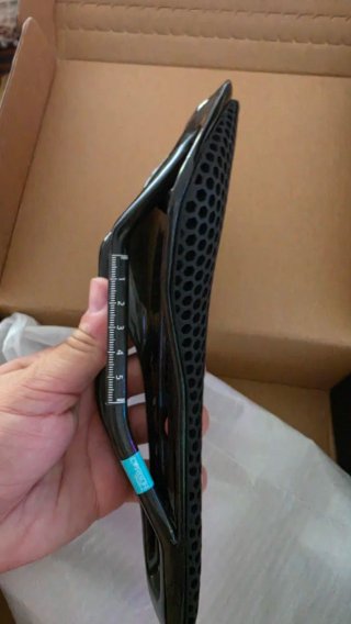 Sillín Bici RYET Tecno Negro