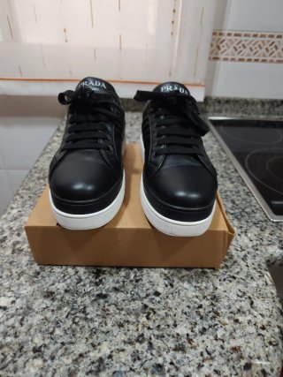 Zapatillas Prada Downtown Macro Negras