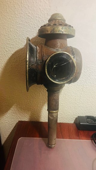 Faro linterna carruaje antiguo