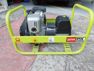 Generador gasolina Pramax PX2500 Honda.