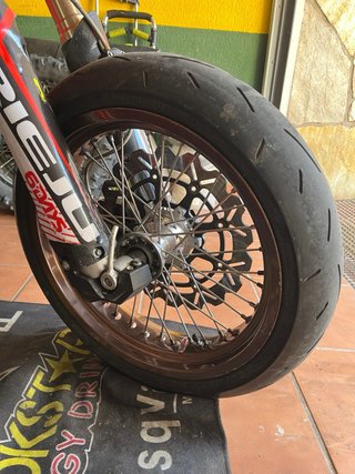 Llantas Supermotard