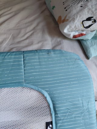 Barrera de seguridad para cama infantil